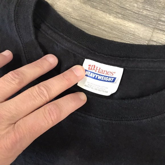 Menchego Bear Spirit Native American Graphic‎ Black T-Shirt Men Size XL y2K - Picture 6 of 8